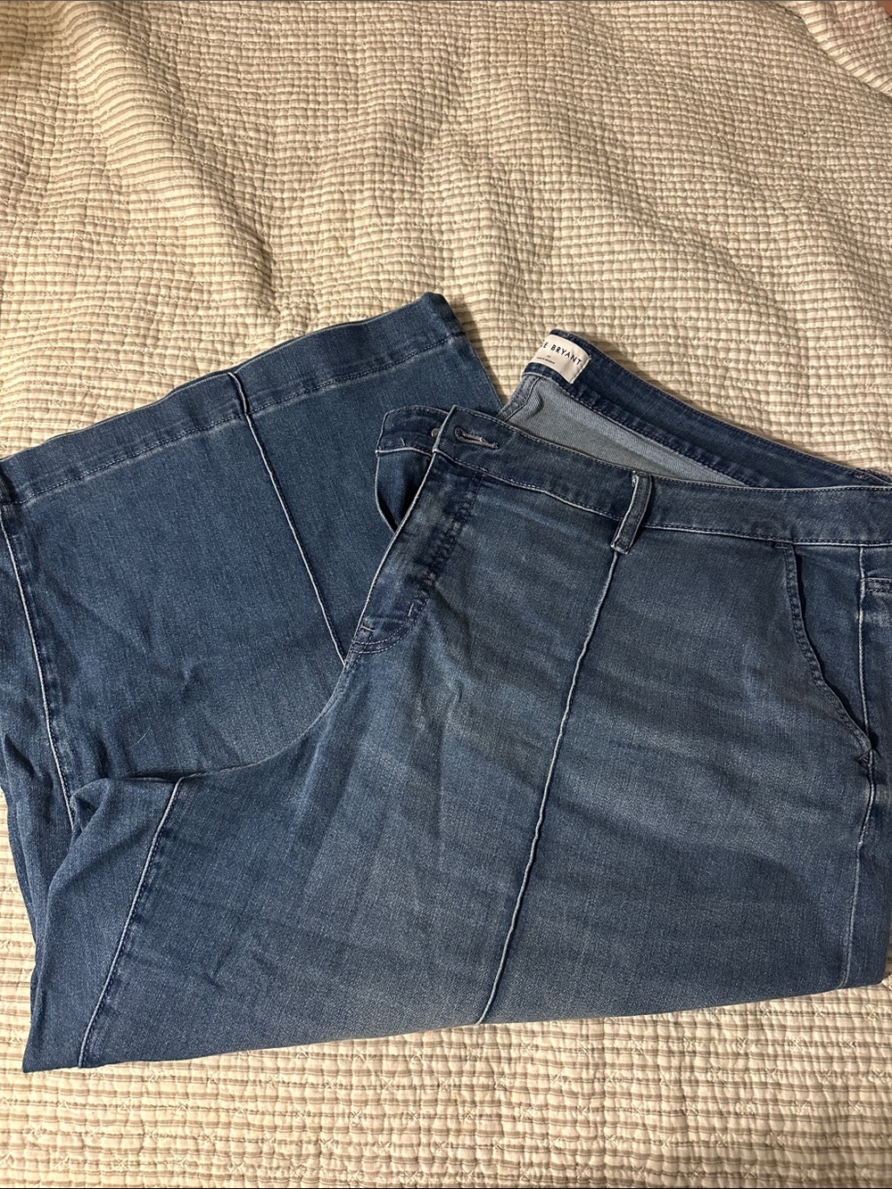 Lane Bryant Blue Denim Wide Leg Capri Pants